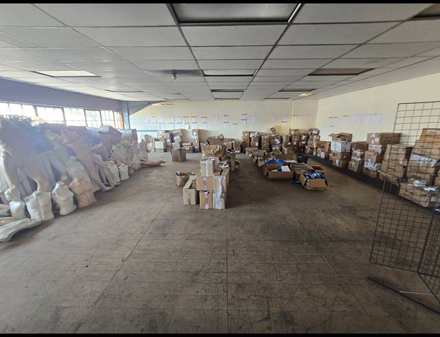 1,589M² FACTORY TO LET IN BOKSBURG EAST